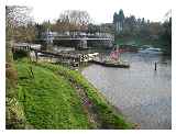 East Farleigh Lock © Richard Byrom