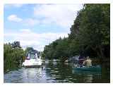 Approaching Kings Meadow Lock