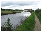 Approaching Botany Bay, Chorley © Brian at wwww.leedsliverpoolcanal.co.uk