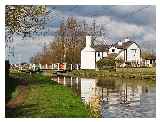 Leeds Liverpool Canal near Parbold © Les Auld