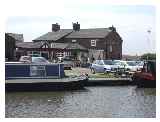 The Farmers Arms © Peter Hodge